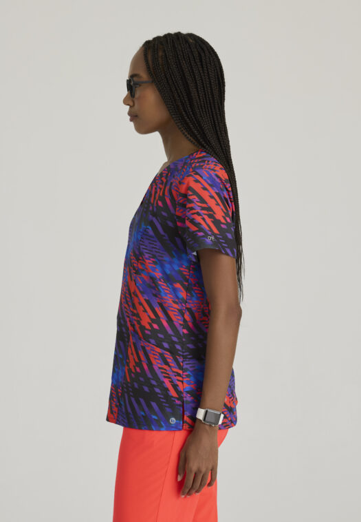 BARCO ONE – Thrive Print Top - 5107 - RADIANT PRISM - Image 4