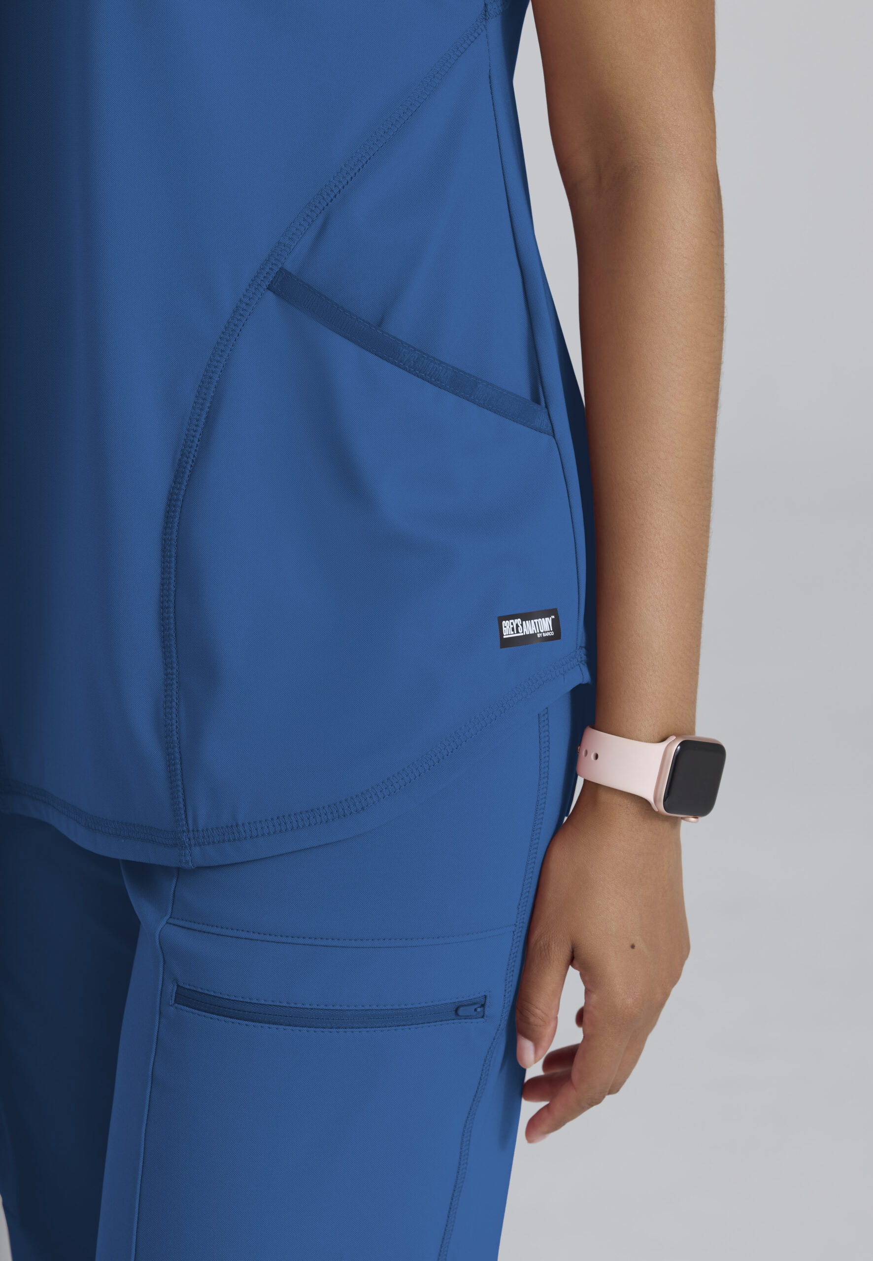 GREY’S ANATOMY™ Knit Stretch Women's Define 2-Pocket V-Neck Top - GRST249 - Image 4